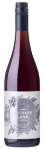 Orchard Lane Pinot Noir | Nieuw-Zeeland | gemaakt van de druif Pinot Noir